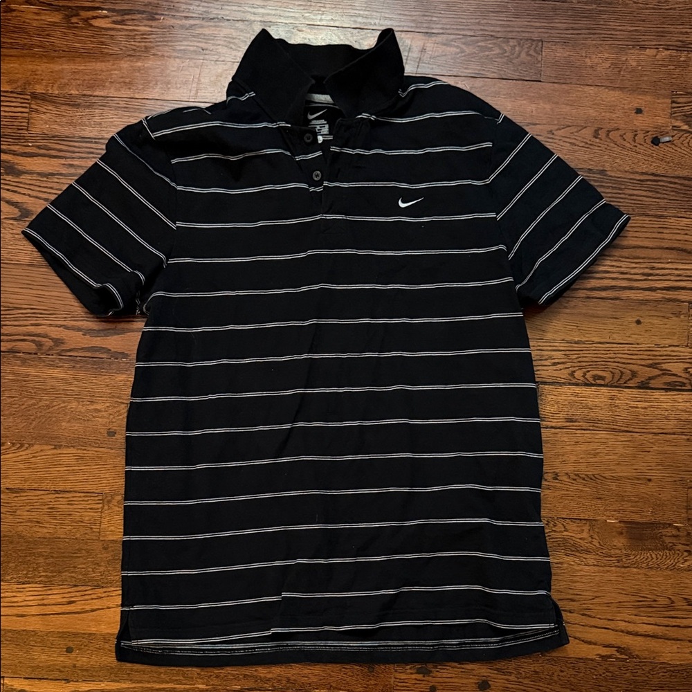 Nike Men's Polo Shirt in Black with White Stripes